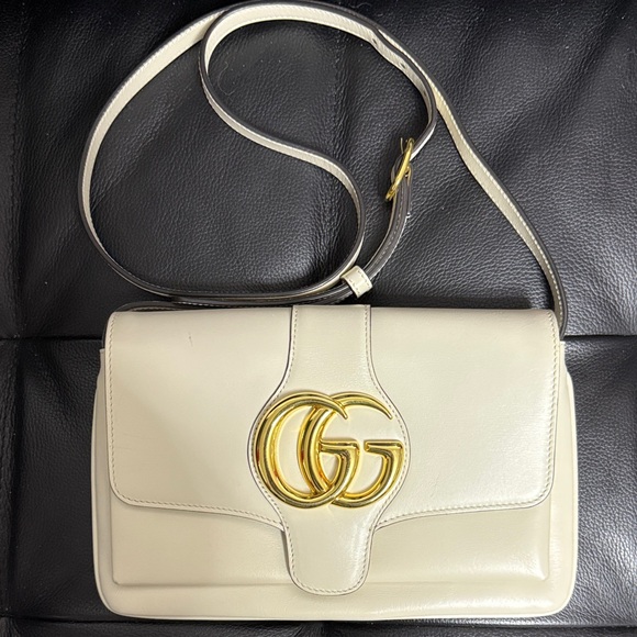 Gucci Cream and Gold Crossbody Bag with Dusty